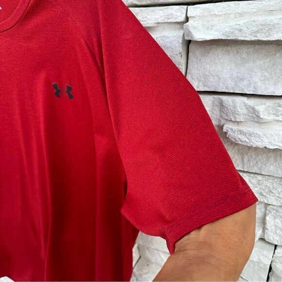 Under Armour The Tech Tee Mens XL Red Short Sleeve Athletic Shirt - Picture 5 of 5